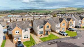 9, Gilchrist Walk, Lesmahagow, Lanark ML11 0FQ
