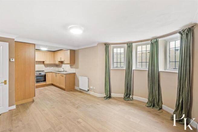 Living Room/Kitchen