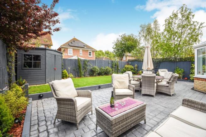 Patio & Gaden