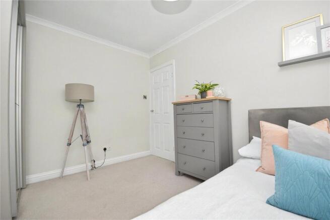 3 bed Semi-Detached for sale Image 6