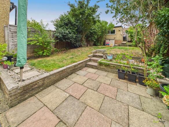  Presented by Clinton at EweMove Bexleyheath and D