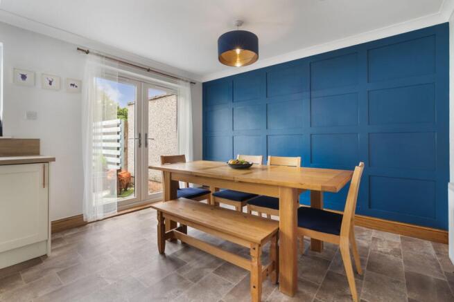 Kitchen / Dining
