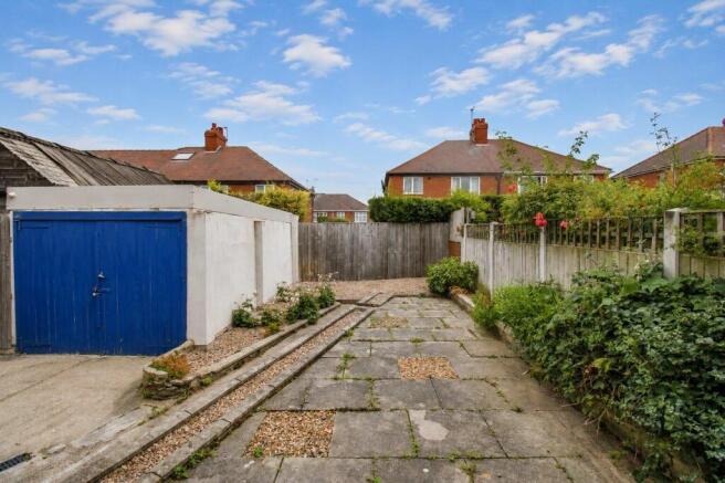 3 bed Semi-Detached for sale Image 9
