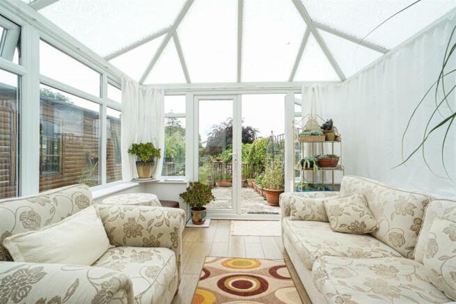 188 Sedlescombe Road North (73)_ Alto.jpg