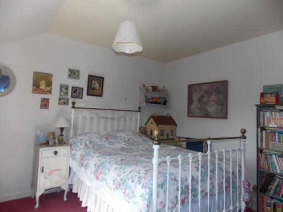 FOR SALE PL15 8NS