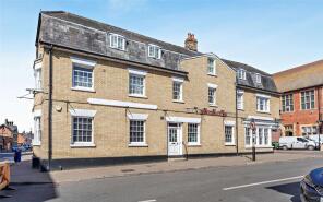2, White Horse Apartments, Hill Street, Saffron Walden CB10 1JD
