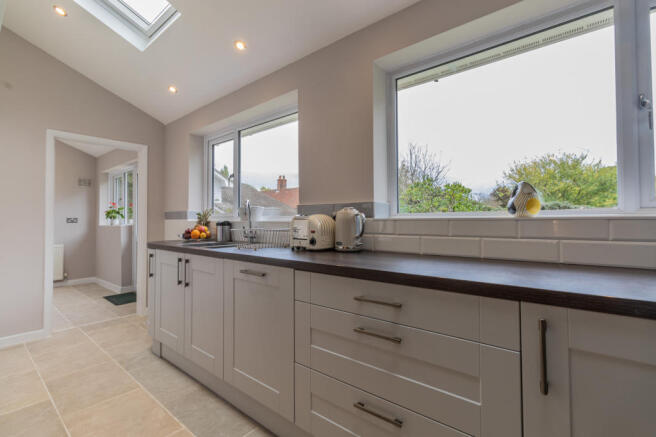 Kitchen 1