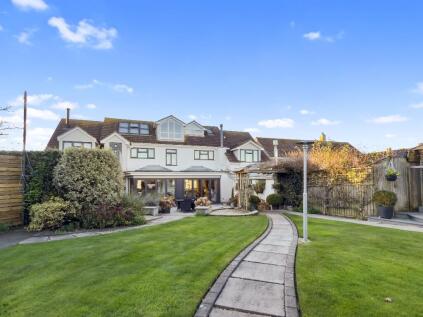 Bay Road, Trevone, PL28 image 24