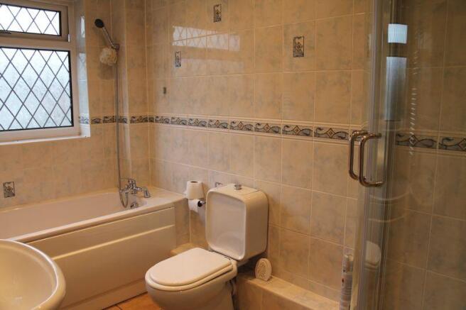 Bathroom2