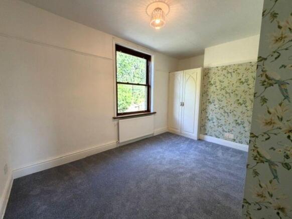 3 bed Terraced for sale Image 6