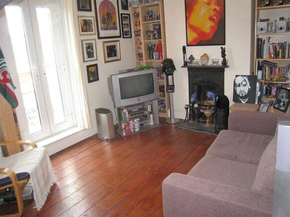 Photo 10