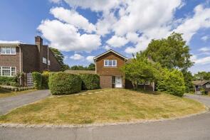 5 Dewali, Priorswood, Haslemere GU27 1NF