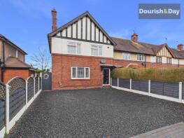 32, Kings Avenue, Market Drayton TF9 3EN