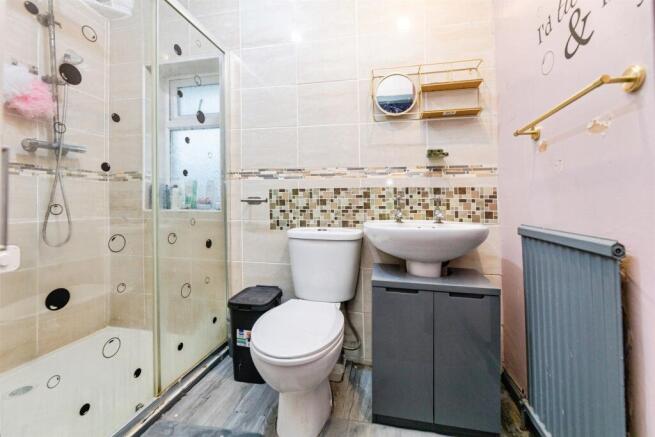 3 bed Semi-Detached for sale Image 10