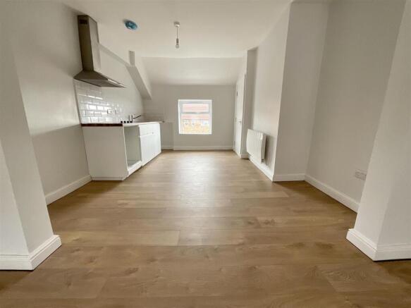 1 bed Not Specified to rent Image 9