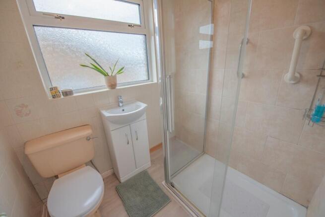 2 bed Bungalow for sale Image 9