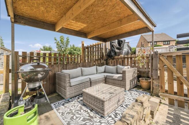 2 bed Town House for sale Image 10