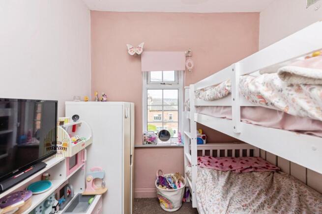 3 bed Semi-Detached for sale Image 10