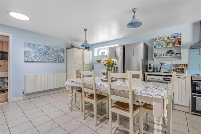 Sunnyside Kitchen1.jpg