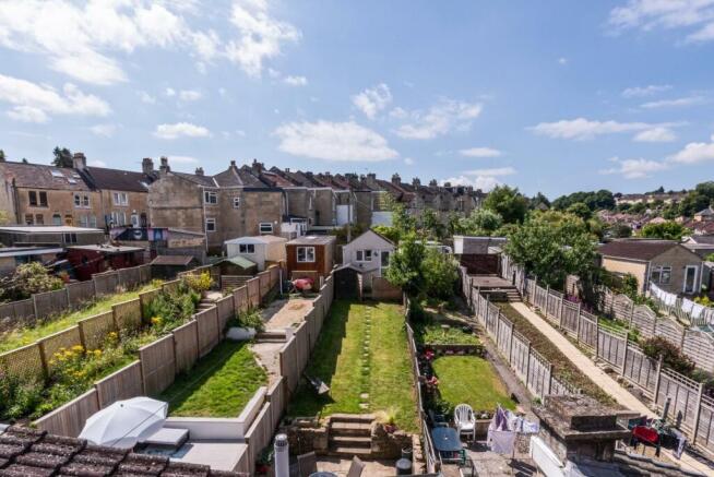 8 Lymore Avenue, Bath BA2 1BA-21.jpg