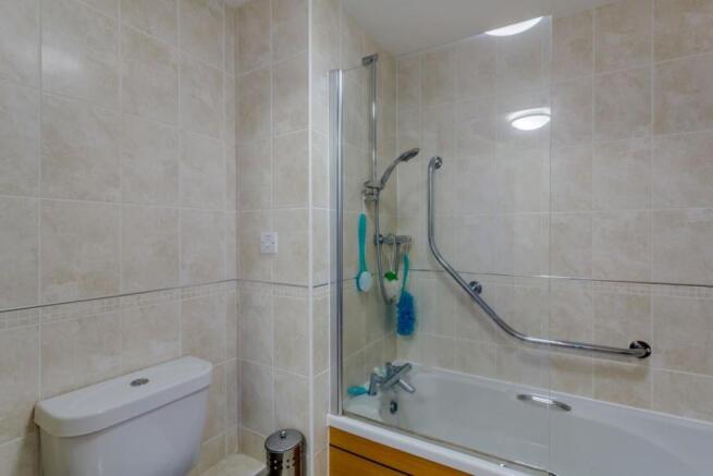 8517726_Interior08 (Medium).jpg