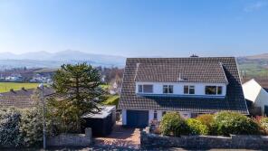 2, Park-view, Llan-ddew, Brecon LD3 9RL