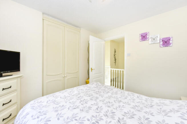 4 bed Detached for sale Image 12