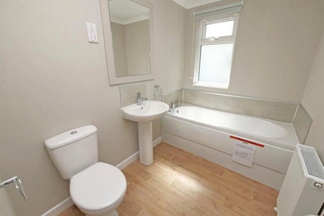 2 bed Detached for sale Image 7