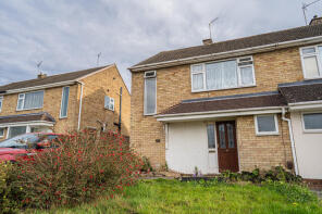 47, Saville Close, Hinckley LE10 1SZ