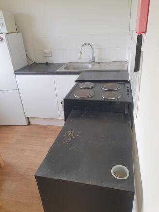 Flat 7 Cyprus Roa...