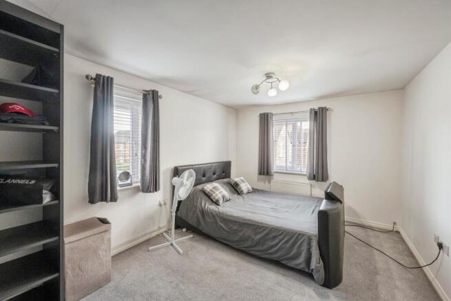 3 bed Semi-Detached for sale Image 11