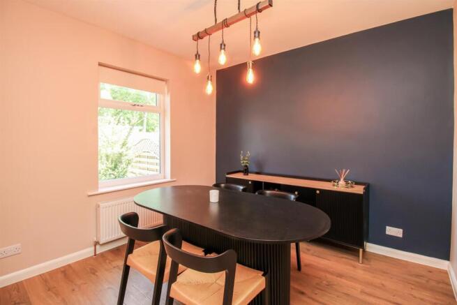 2 bed Semi-Detached Bungalow for sale Image 5
