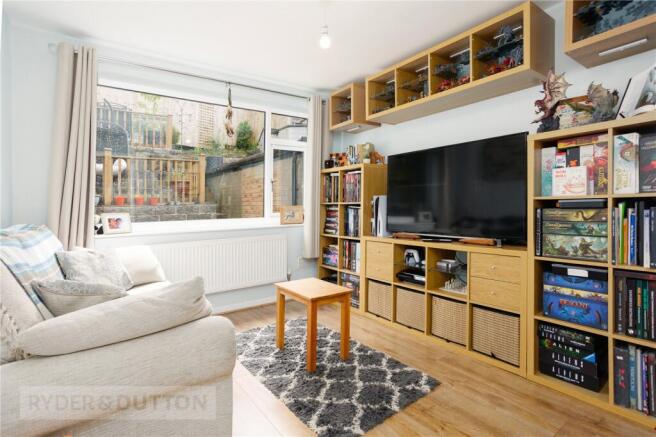 3 bed Semi-Detached for sale Image 11