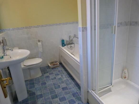 Photo 10