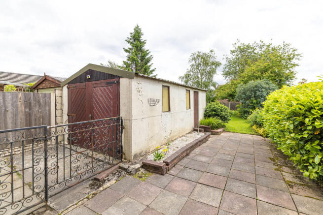 2 bed Semi-Detached for sale Image 9