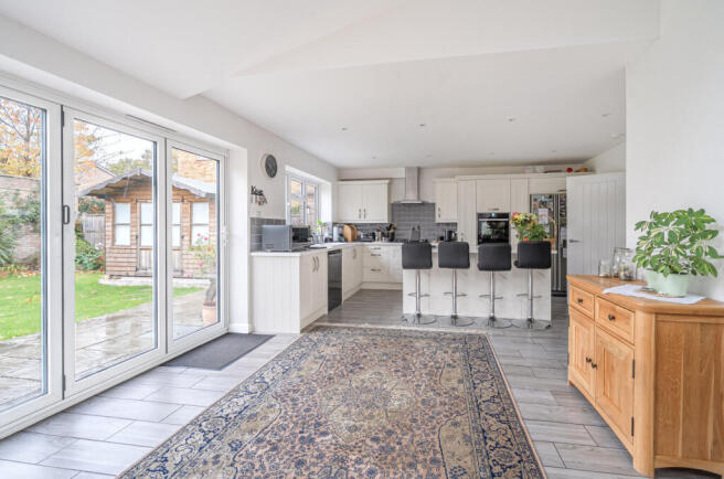 1374016-23-6901ef...