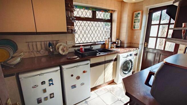 3 bed Detached for sale Image 10