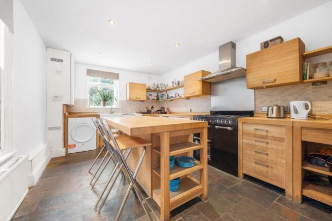 Kitchen.JPG