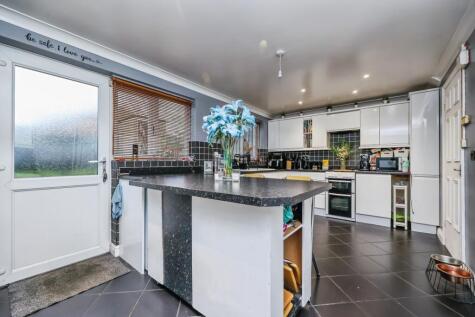 Hillgrove Gardens, Nottingham, NG5