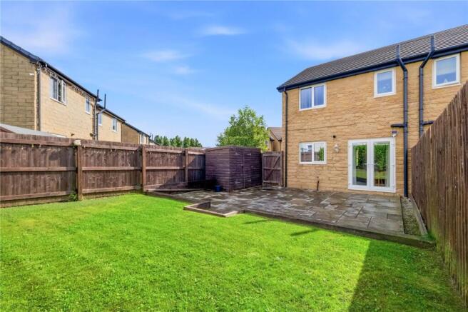 Maden Fold Bank, Burnley, Lancashire, BB12 photo 4