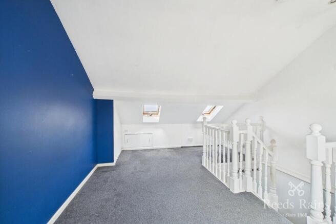 3 bed Terraced for sale Image 6