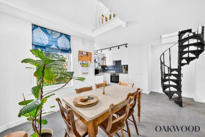 Dining/Kitchen
