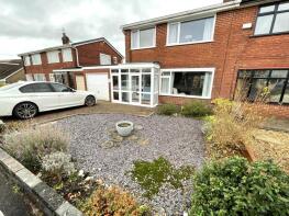 17, Norwich Avenue, Oldham OL9 0BA