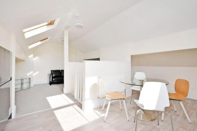 20 Clarkehouse - kitchen pic 2.jpeg