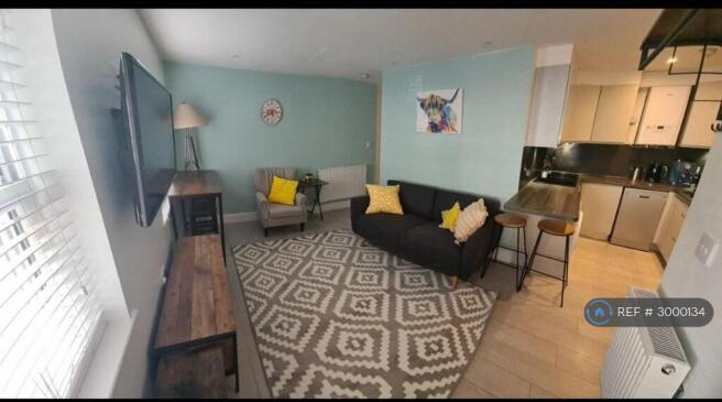 Lounge & Kitchen