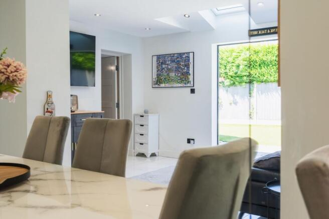 3 bed Detached for sale Image 12