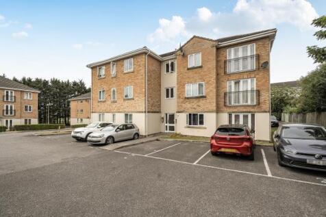 Tarn Howes Close, Thatcham