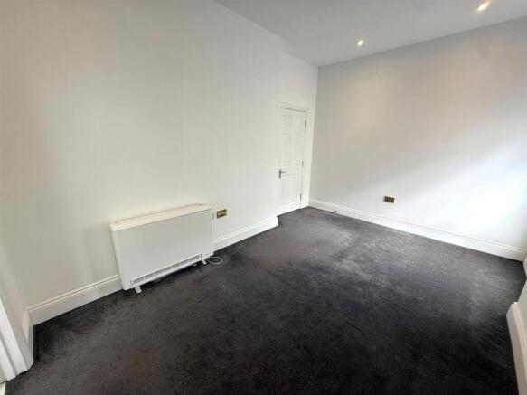 bedroom.jpeg