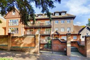 17, 61 Aspen Lodge, Wimbledon Hill Road, London SW19 7QP