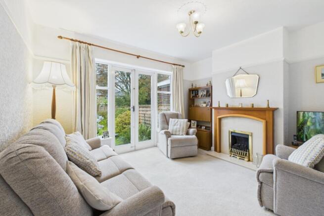 CAM03162G0-PR0353-STILL017